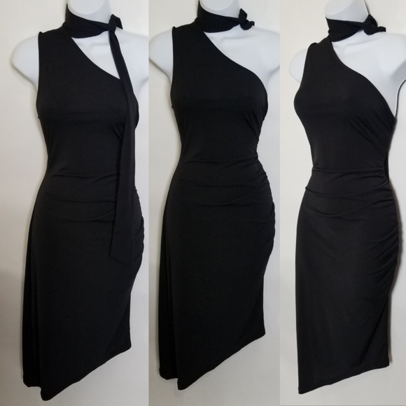 Asymmetrical Bodycon Dress - Picture 4 of 5